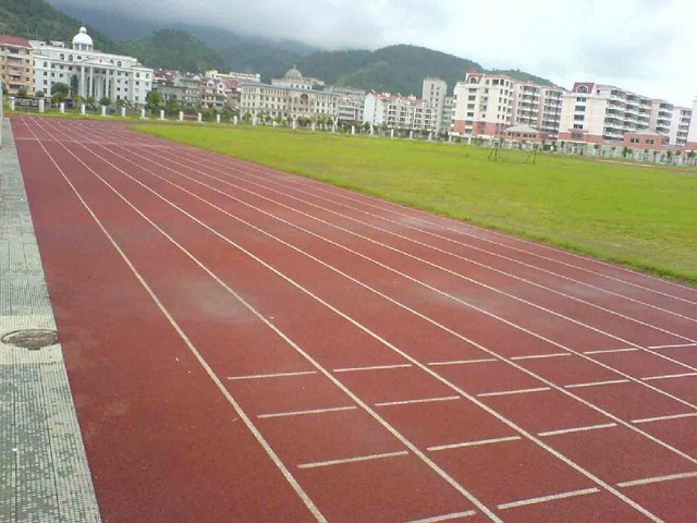 橡膠跑道怎樣才能分析質(zhì)量標準？